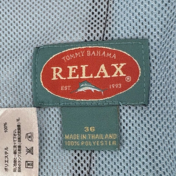 Tommy Bahama Casual Shorts - Picture 6 of 9